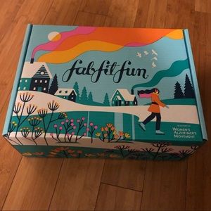 Brand New Unopened FabFitFun Winter 2019 Box!